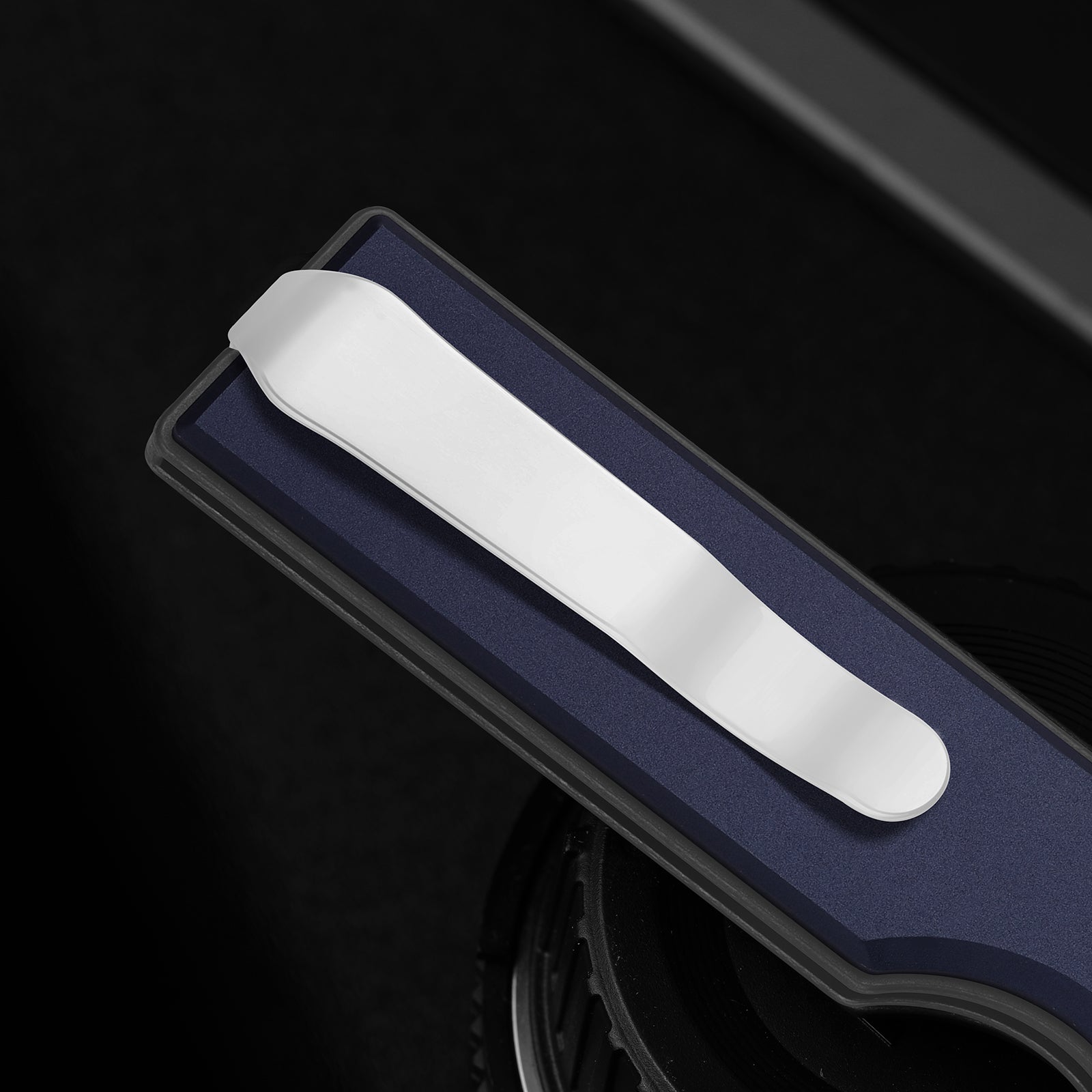 Little Ringbo | Kizer Button Liner Lock™ | Aluminum | AEB-L PVD Coating & Stonewashed | KizerV™ 3708A3