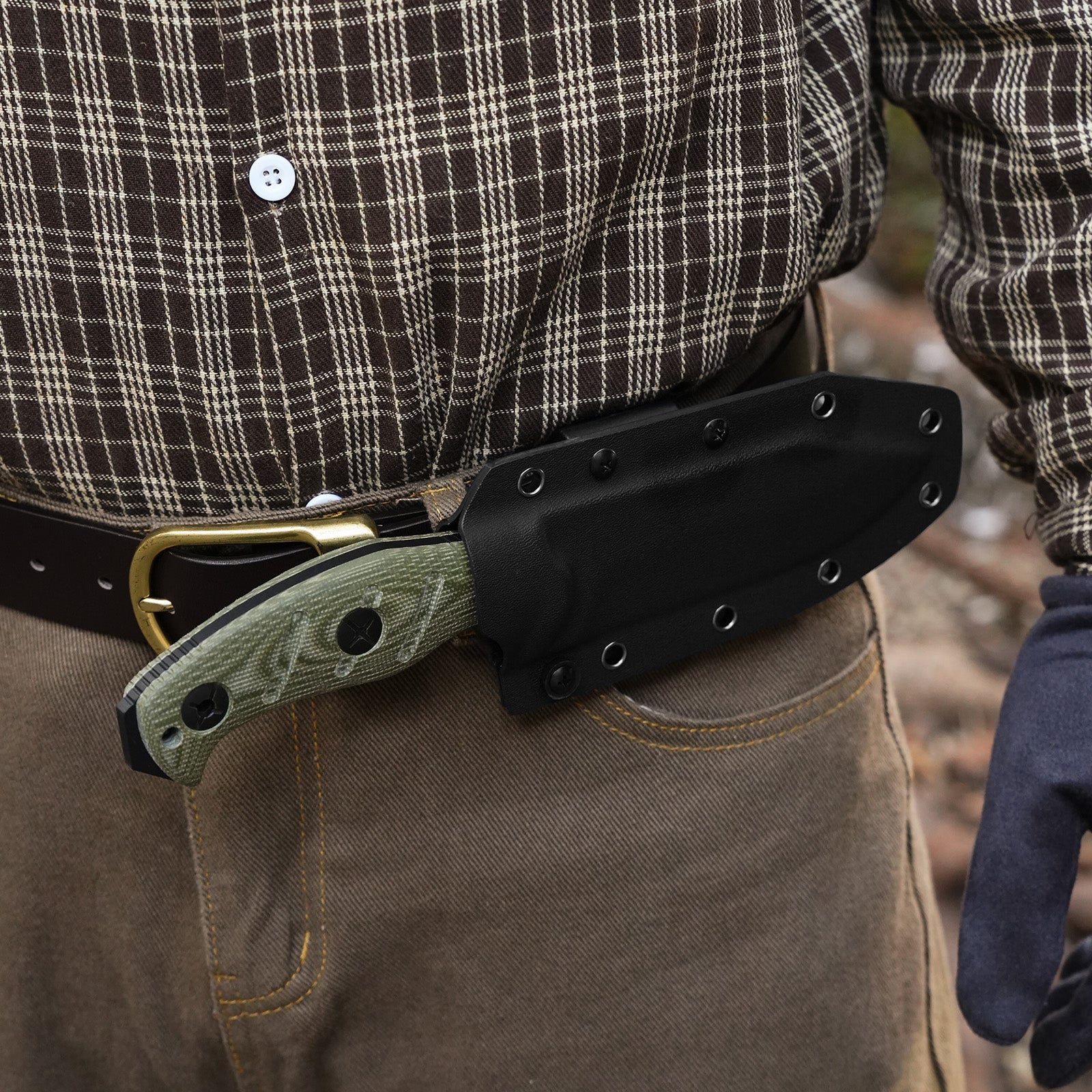 Sheepdog® Survival | 5.5mm x 5.28" | Hammer Pommel & Bow Drill Divot | Black Coated 1095 Steel | KizerV™ 1105A4