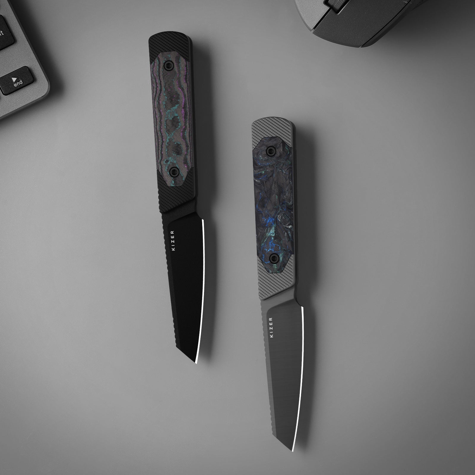 Hallow | Aluminium + Carbon Fiber | CPM 10V | KizerB™ 1123A2