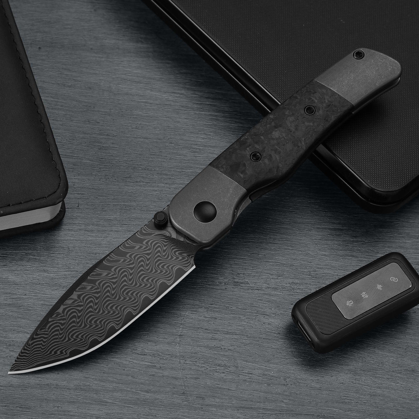 Coywolf | Damascus | Titanium & Carbon Fiber | Frame Lock | KizerB™ 36