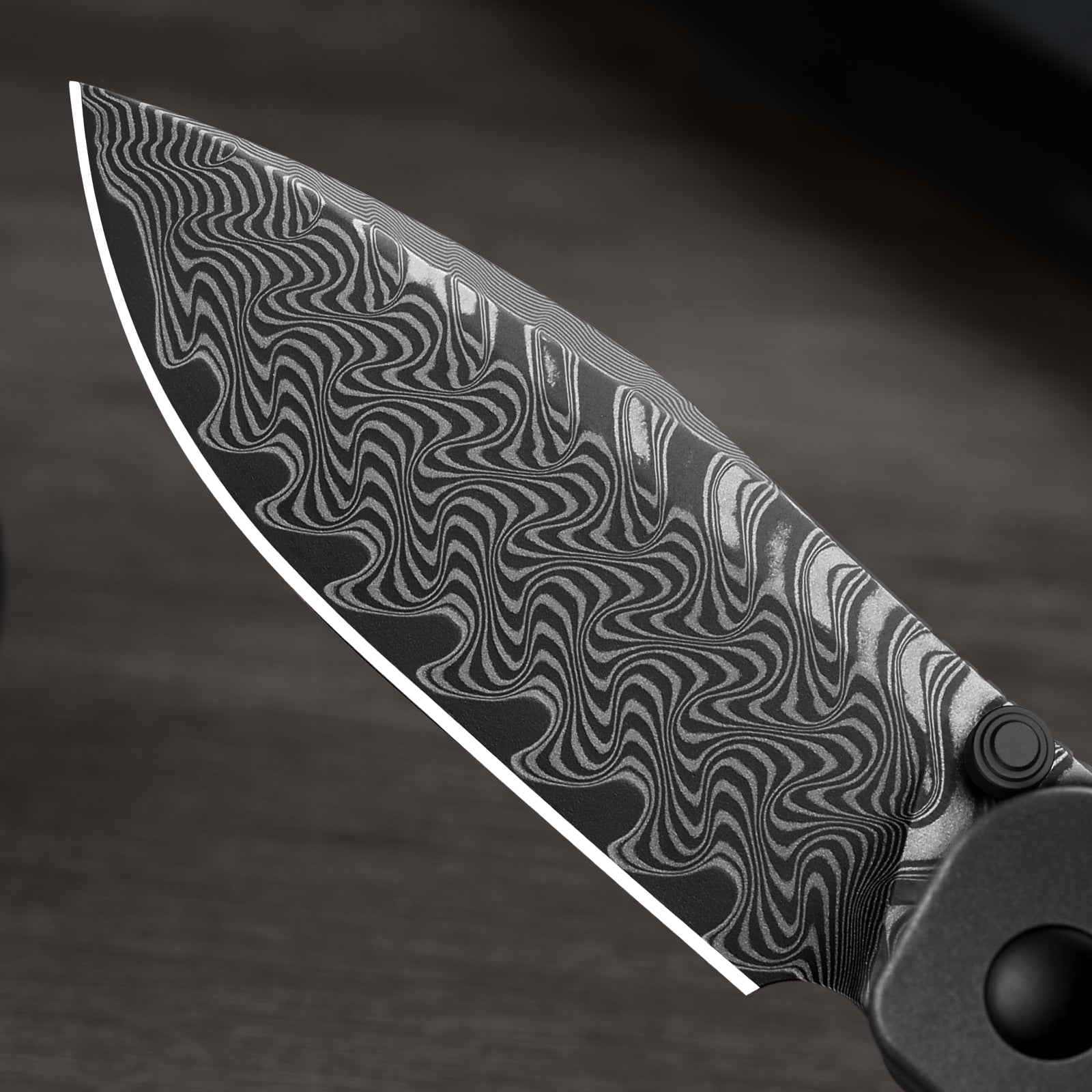 Coywolf | Damascus | Titanium & Carbon Fiber | Frame Lock | KizerB™ 36