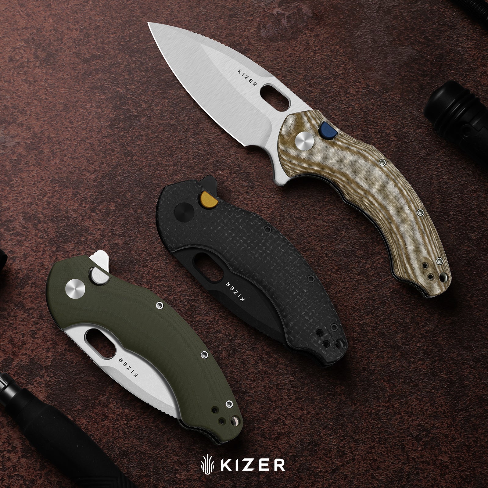 Roach XL | Kizer Button Liner Lock™ | 14C28N | Micarta | KizerV™ 4477B