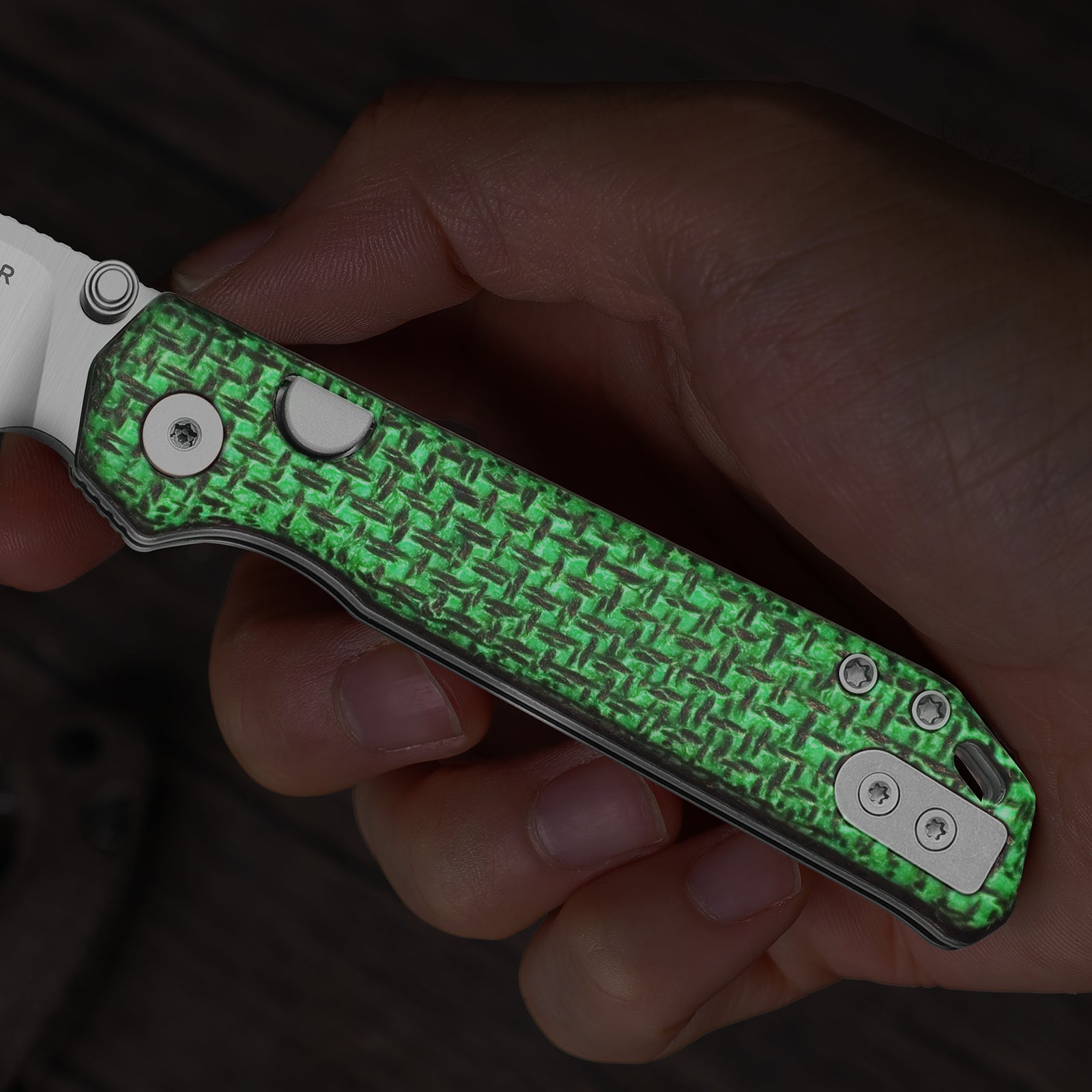 Begleiter 2.9 | GID Canvas Micarta Handle | Kizer Button Liner Lock™ | BD1N |  KizerV™ 3458.2BDA4