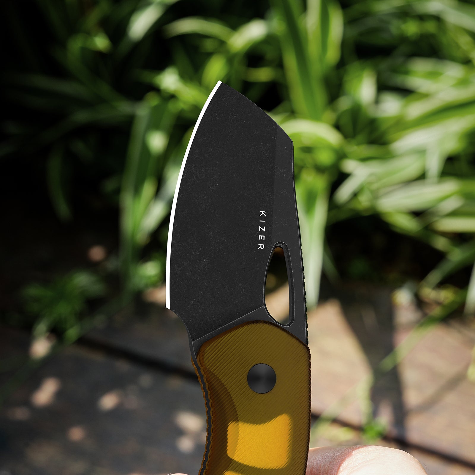 Hornet | Bee Belly Hollowed-out Handle | 14C28N | Fixed Blade | KizerV