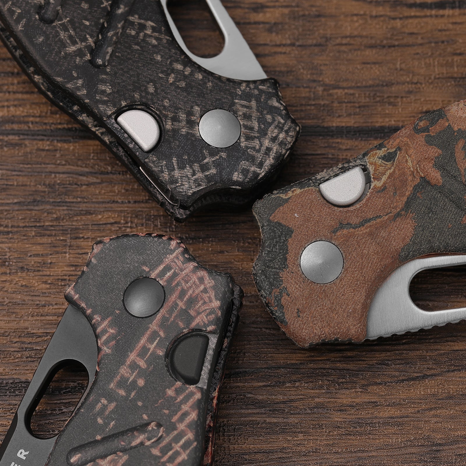 Sheepdog® C01C 2.9 BS | Current Micarta (Burgundy Burlap) | Kizer Butt