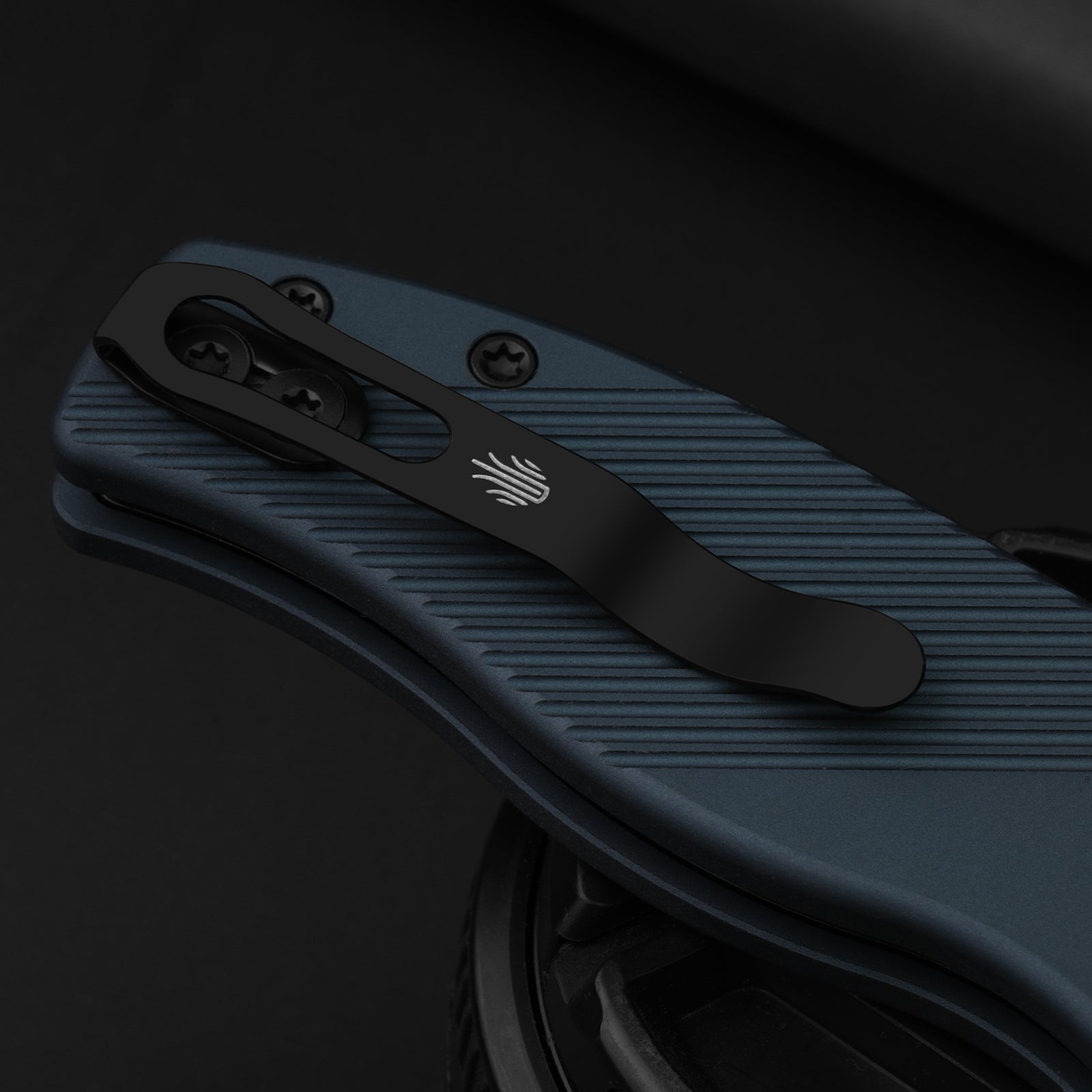 Glaux | Kizer Button Liner Lock™ | Vortex Pattern Micarta | Gray PVD Coating & Stonewashed | KizerV™ 3801A2