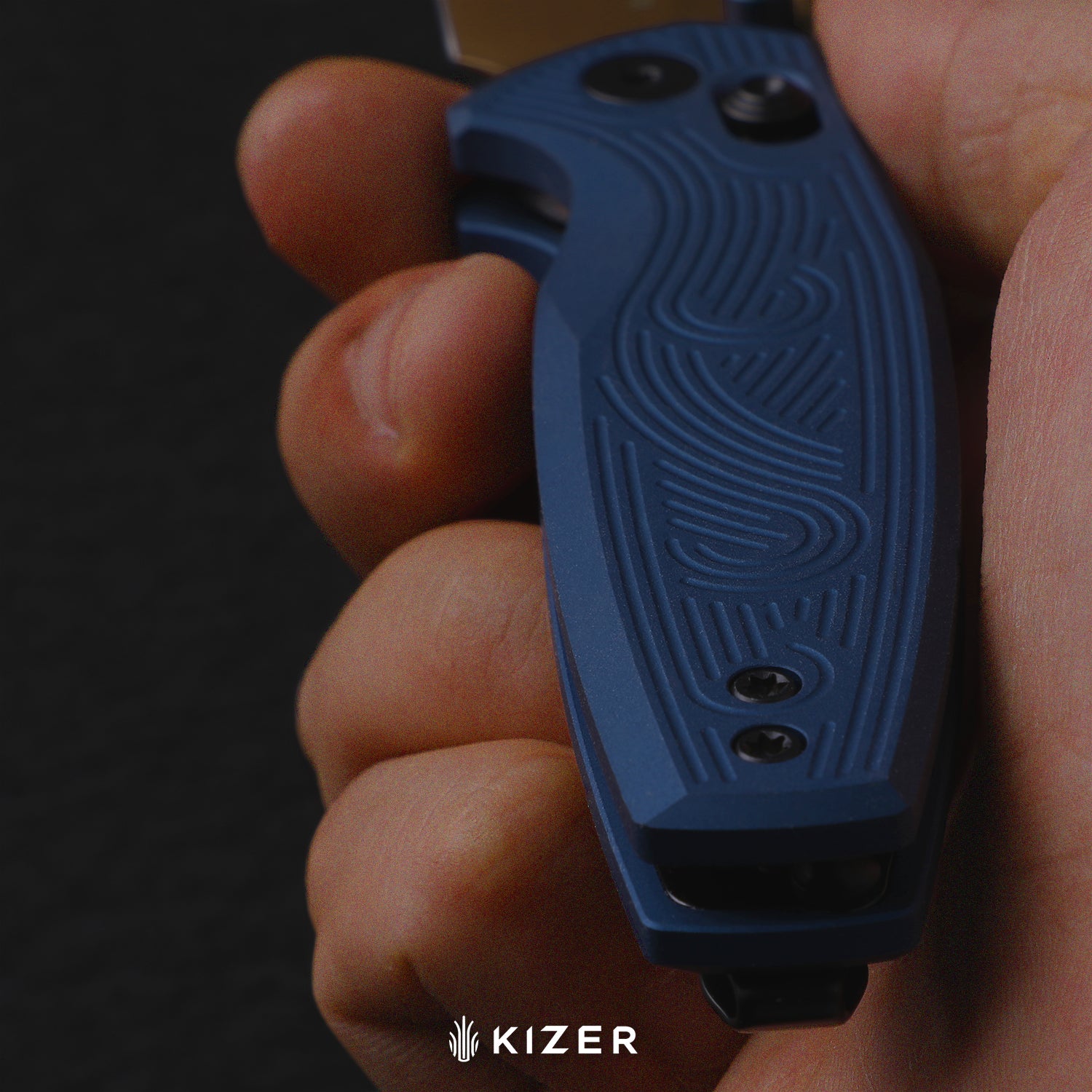 Khamsin | Kizer Clutch Lock™ | Nitro-V | Sandstorm Aluminum | Satin Fi