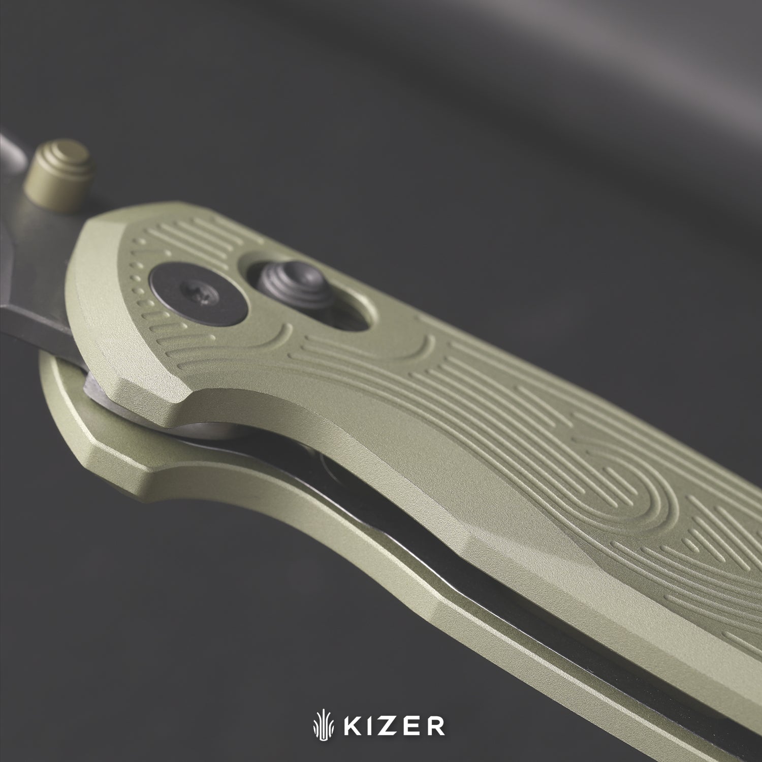 Khamsin | Kizer Clutch Lock™ | Nitro-V | Sandstorm Aluminum | Satin Fi