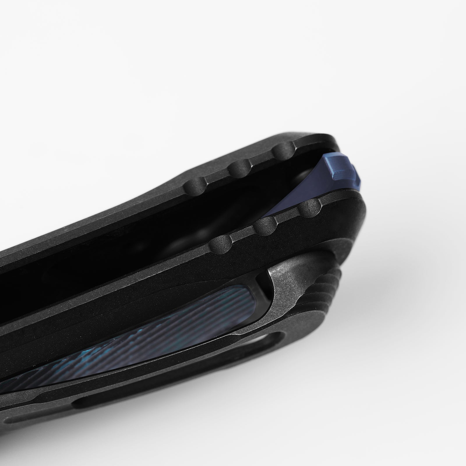 Mithril | KineticFit™ Button Lock | M390 + DLC Ultra + Hand-Brushed |