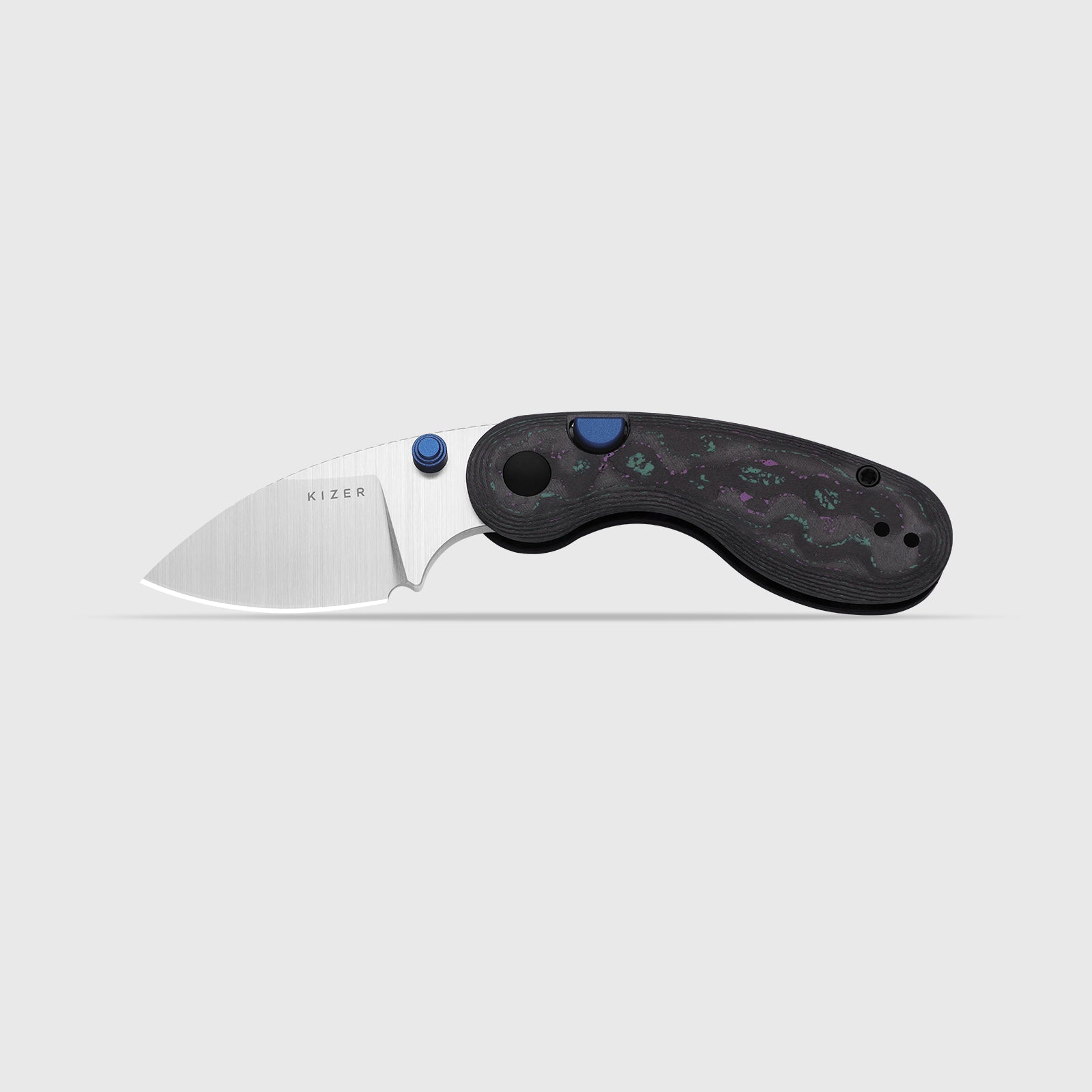 Microbe | 5Th Pocket Knife | Kizer Button Liner Lock™ | Camo Carbon Jazzy Handle | KizerB™ 2742A4