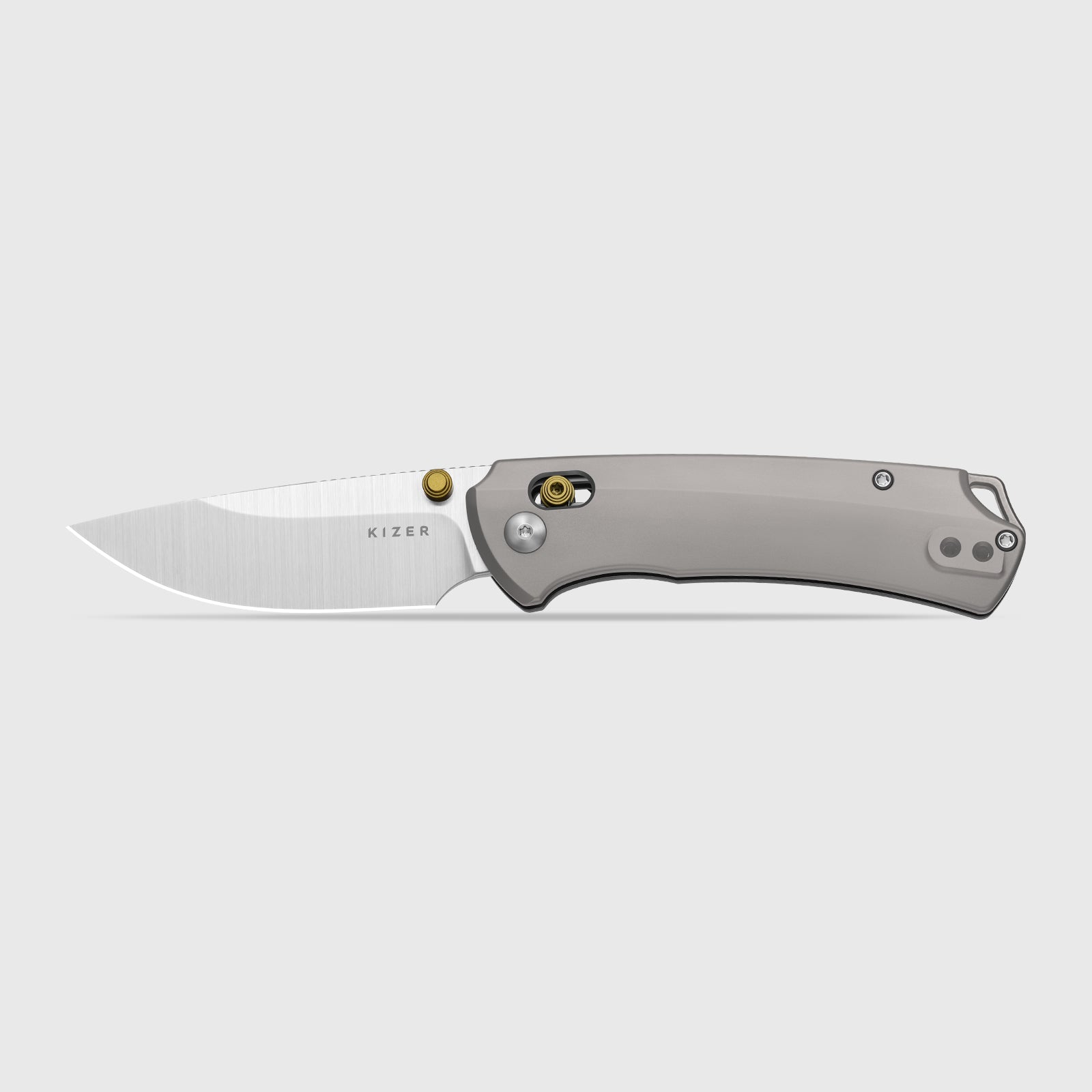 T1 CD | Kizer Clutch Lock™ | M390 | Titanium Handle | KizerB™ 3490.2CDA1