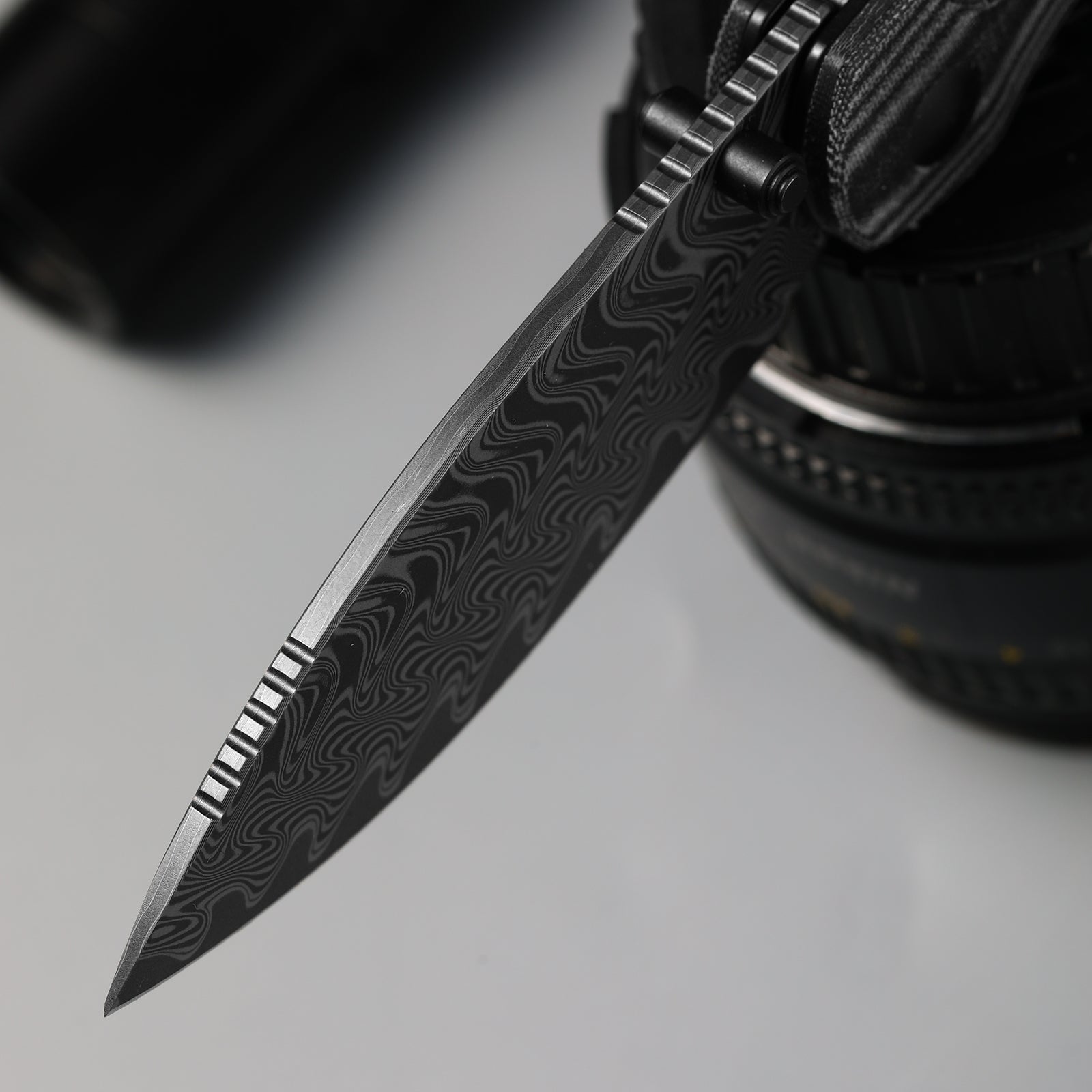 Phoca CD | Kizer Clutch Lock™ | Acid Damascus | Mkuruti Wood | KizerV™ 3781CDA3