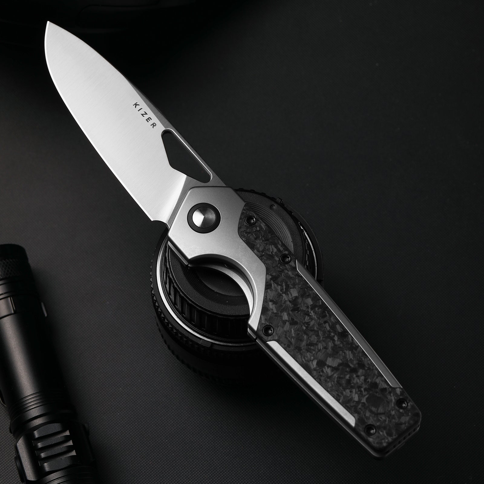 Serpentine Elmax Titanium & Carbon Fiber Satin - Kizer