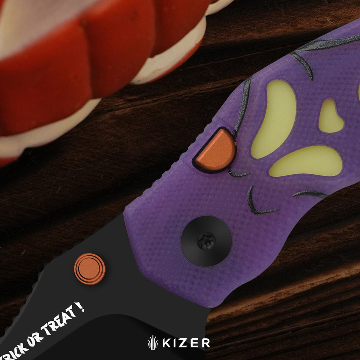 Halloween | Mini Bulldog | Nitro-V | Dual-Color GID Handle | KizerV™ 3672SBDHW1 | Halloween Special Edition