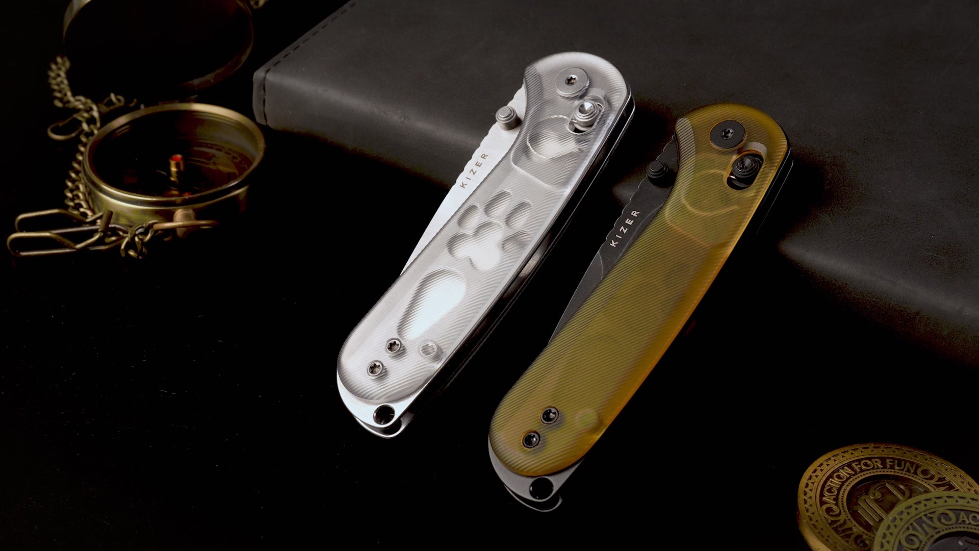 Buddy II | Kizer Clutch Lock™ | Acrylic | AEB-L Satin | KizerV™ 3790A2